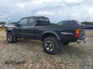 2000 Toyota Tacoma PreRunner with VIN 4TASM92N5YZ656353, listed as a Copart auction lot 60295275 with 281,573 mi miles and Clean title. Bid and sale history available at DreamBid. Image 2.