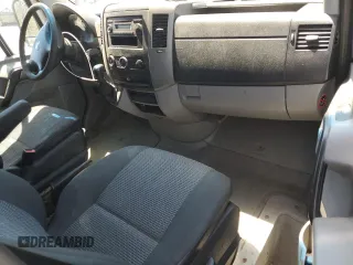 2010 Freightliner Sprinter с VIN WDYPE8CC3A5454157, выставлен на аукционе Copart как лот 56998035 с пробегом 209 713 миль миль и Чистый • Clean title. История ставок и продаж доступна на DreamBid. Изображение 8.