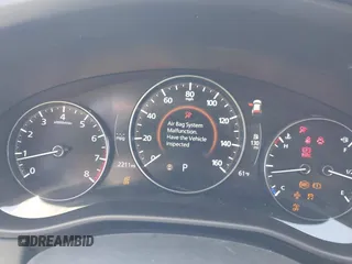 2025 Mazda CX-50 S Select z VIN 7MMVABAM9SN348045, wystawiony jako IAAI lot #42077636 z przebiegiem 2 211 mil mil oraz . Historia ofert i sprzedaży dostępna na DreamBid. Obrazek 7.