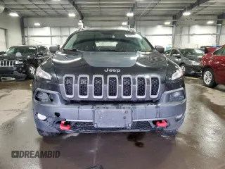2014 Jeep Cherokee Trailhawk with VIN 1C4PJMBS5EW294212, listed as a Copart auction lot 88816885 with 151,779 mi miles and Salvage title. Bid and sale history available at DreamBid. Image 5.