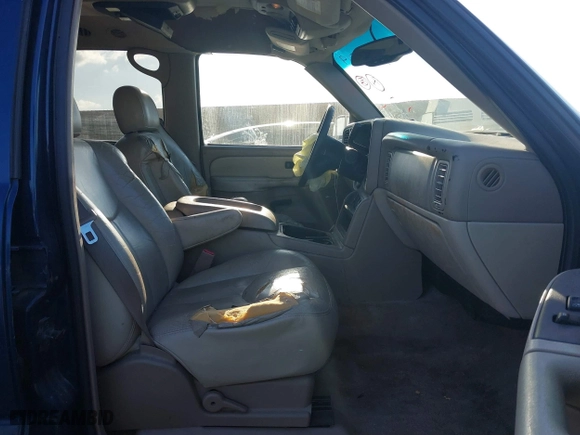 2003 Chevrolet Tahoe LT with VIN 1GNEC13Z23R186855, listed as a IAAI auction lot 41488749 with 314,270 mi miles. Bid and sale history available at carsss.com. Image 5.