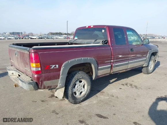 2001 Chevrolet Silverado 1500 LS with VIN 2GCEK19T911350347, listed as a IAAI auction lot 41278449 with 185,027 mi miles. Bid and sale history available at carsss.com. Image 4.