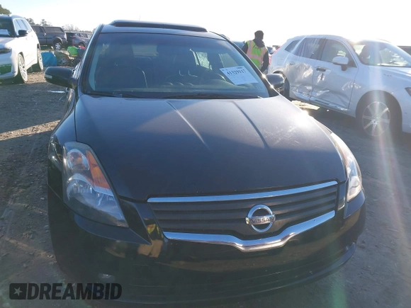 2007 Nissan Altima SL with VIN 1N4BL21E27N483645, listed as a IAAI auction lot 41329117 with 138,104 mi miles and . Bid and sale history available at DreamBid. Image 12.