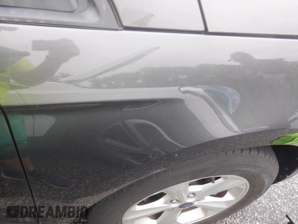 2019 Ford Edge SE с VIN 2FMPK3G96KBB57155, выставлен на аукционе IAAI как лот 42628596 с пробегом 83 343 миль миль и . История ставок и продаж доступна на DreamBid. Изображение 14.