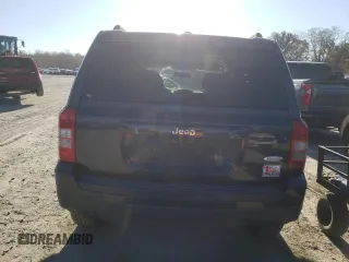 2014 Jeep Patriot Latitude with VIN 1C4NJPFB4ED894010, listed as a Copart auction lot 82109434 with Not Provided miles and Salvage Title. Bid and sale history available at carsss.com. Image 6.