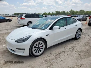 2021 Tesla Model 3 Long Range z VIN 5YJ3E1EB1MF049049, wystawiony jako Copart lot #58432885 z przebiegiem 22 185 mil mil oraz Szkoda całkowita • Salvage title. Historia ofert i sprzedaży dostępna na DreamBid. Obrazek 1.