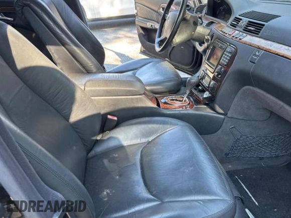 2001 Mercedes-Benz S-Class with VIN WDBNG75J71A193818, listed as a Copart auction lot 76375284 with 225,724 mi miles and Clean Title. Bid and sale history available at carsss.com. Image 5.