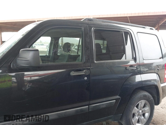 2012 Jeep Liberty Sport z VIN 1C4PJMAK8CW153861, wystawiony jako IAAI lot #41774221 z przebiegiem 135 698 mil mil oraz . Historia ofert i sprzedaży dostępna na DreamBid. Obrazek 14.