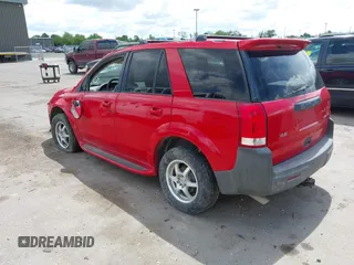 2005 Saturn VUE z VIN 5GZCZ634X5S813425, wystawiony jako IAAI lot #42266543 z przebiegiem Nie podano mil oraz . Historia ofert i sprzedaży dostępna na DreamBid. Obrazek 3.