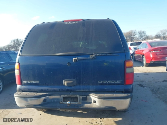 2003 Chevrolet Tahoe LT with VIN 1GNEC13Z23R186855, listed as a IAAI auction lot 41488749 with 314,270 mi miles. Bid and sale history available at carsss.com. Image 17.
