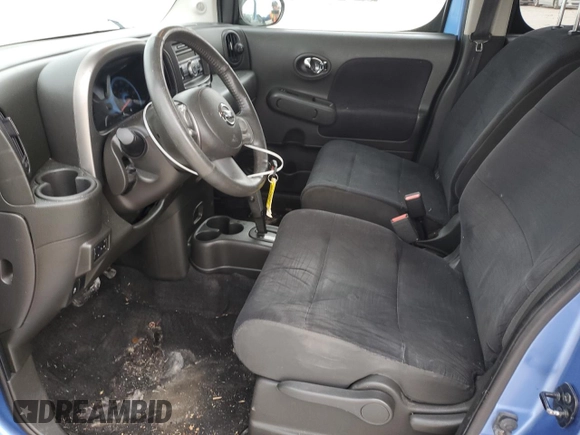 2013 Nissan Cube SL z VIN JN8AZ2KR5DT305410, wystawiony jako Copart lot #46796995 z przebiegiem 136 665 mil mil oraz Szkoda całkowita • Salvage title. Historia ofert i sprzedaży dostępna na DreamBid. Obrazek 7.