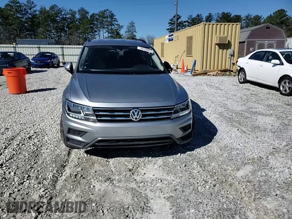 2020 Volkswagen Tiguan SE with VIN 3VV3B7AX8LM121003, listed as a Copart auction lot 44788675 with 39,800 mi miles and Salvage Title. Bid and sale history available at DreamBid. Image 14.