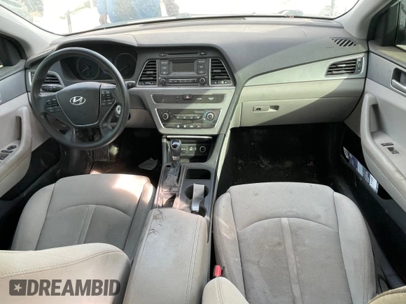 2016 Hyundai Sonata SE with VIN 5NPE24AF8GH402260, listed as a Copart auction lot 43234825 with 218,272 mi miles and Clean Title. Bid and sale history available at carsss.com. Image 9.