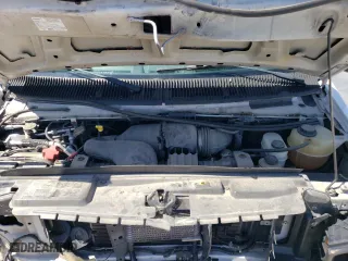 2014 Ford Econoline Wagon XL with VIN 1FBSS3BL5EDB21249, listed as a Copart auction lot 52457984 with 88,587 mi miles and Salvage Title. Bid and sale history available at carsss.com. Image 7.