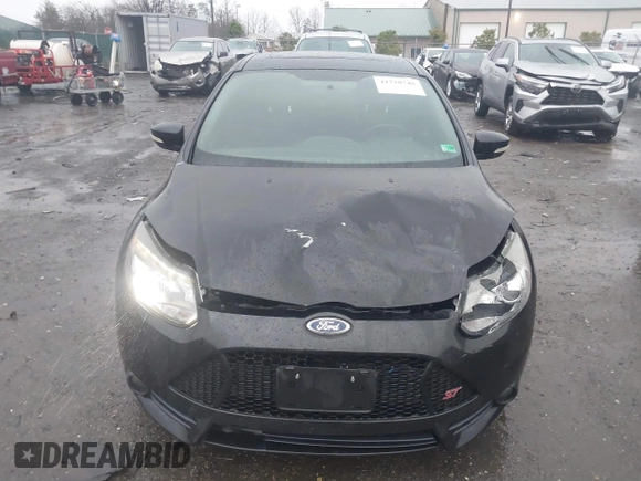 2014 Ford Focus ST with VIN 1FADP3L94EL180667, listed as a IAAI auction lot 41718746 with 141,574 mi miles and . Bid and sale history available at carsss.com. Image 6.