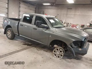 2010 Dodge Ram 2500 SLT with VIN 3D7UT2CL0AG190444, listed as a IAAI auction lot 41962036 with 185,473 mi miles. Bid and sale history available at carsss.com. Image 1.