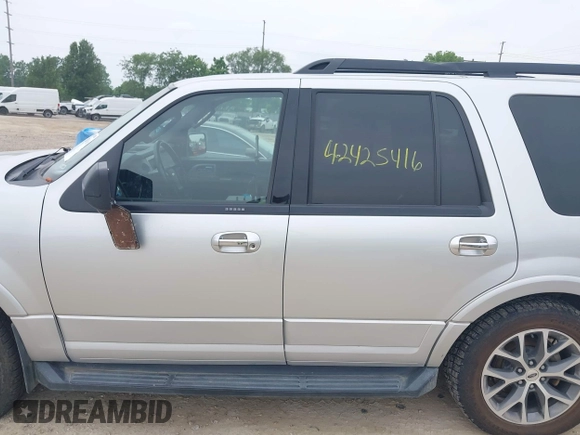 2017 Ford Expedition XLT with VIN 1FMJU1JT2HEA58564, listed as a IAAI auction lot 42425416 with 70,270 mi miles and . Bid and sale history available at DreamBid. Image 14.