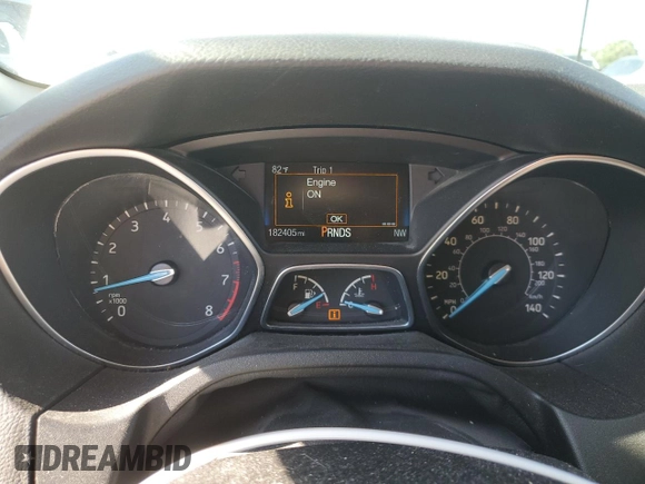 2015 Ford Focus SE z VIN 1FADP3F25FL283595, wystawiony jako Copart lot #57966705 z przebiegiem 182 405 mil mil oraz Szkoda całkowita • Salvage title. Historia ofert i sprzedaży dostępna na DreamBid. Obrazek 9.
