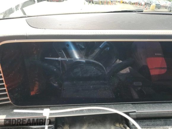 2024 Mercedes-Benz GLE 53 AMG with VIN 4JGFD6BB4RB131297, listed as a Copart auction lot 62172795 with Not provided miles and Clean title. Bid and sale history available at DreamBid. Image 9.