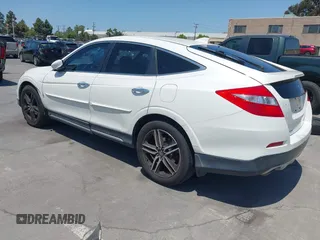 2015 Honda Crosstour EX-L с VIN 5J6TF1H57FL001620, выставлен на аукционе IAAI как лот 42429090 с пробегом 133 350 миль миль и . История ставок и продаж доступна на DreamBid. Изображение 3.
