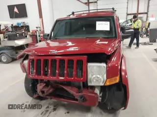 2006 Jeep Commander with VIN 1J8HG48K16C302814, listed as a IAAI auction lot 41997368 with 218,598 mi miles and . Bid and sale history available at DreamBid. Image 13.