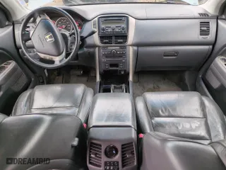 2006 Honda Pilot EX-L with RES with VIN 2HKYF18606H510828, listed as a Copart auction lot 43736835 with 247,008 mi miles and Salvage Title. Bid and sale history available at carsss.com. Image 8.