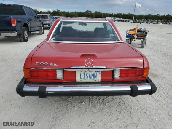 1988 Mercedes-Benz 560 Series 560SL with VIN WDBBA48D3JA075788, listed as a Copart auction lot 79142514 with 92,407 mi miles and Non Repairable. Bid and sale history available at carsss.com. Image 6.