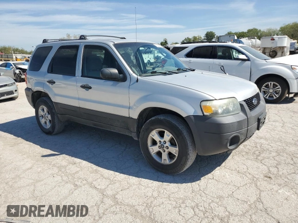 2006 Ford Escape XLT with VIN 1FMYU03Z26KA72974, listed as a Copart auction lot 72524674 with 221,479 mi miles and Salvage Title. Bid and sale history available at carsss.com. Image 4.