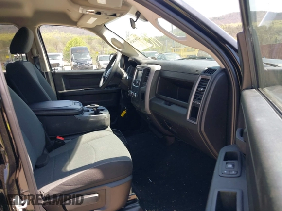 2022 Ram 1500 Tradesman with VIN 3C6RR7KG8NG341169, listed as a IAAI auction lot 42082810 with 30,498 mi miles and . Bid and sale history available at DreamBid. Image 5.