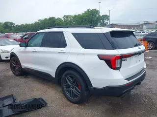 2025 Ford Explorer ST-Line with VIN 1FMUK7KH6SGB58226, listed as a IAAI auction lot 42687937 with Not provided miles and . Bid and sale history available at DreamBid. Image 14.