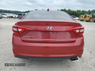 2017 Hyundai Sonata SE z VIN 5NPE24AF5HH483106, wystawiony jako Copart lot #59513995 z przebiegiem 101 774 mil mil oraz Szkoda całkowita • Salvage title. Historia ofert i sprzedaży dostępna na DreamBid. Obrazek 6.