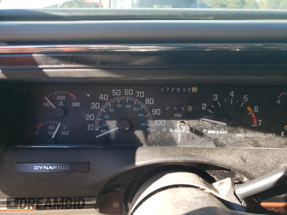 1999 Buick LeSabre Limited z VIN 1G4HR52KXXH454686, wystawiony jako Copart lot #81587074 z przebiegiem 272 932 mil mil oraz Szkoda całkowita • Salvage title. Historia ofert i sprzedaży dostępna na DreamBid. Obrazek 9.