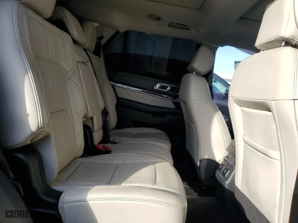 2016 Ford Explorer Platinum with VIN 1FM5K8HT9GGA61616, listed as a Copart auction lot 44027235 with 90,931 mi miles and Salvage Title. Bid and sale history available at carsss.com. Image 11.