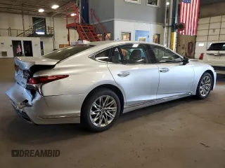 2019 Lexus LS with VIN JTHC51FF8K5005502, listed as a Copart auction lot 73387034 with 84,224 mi miles and Salvage Title. Bid and sale history available at carsss.com. Image 3.