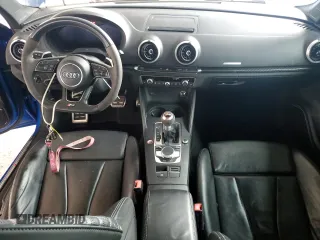 2019 Audi RS 3 z VIN WUABWGFF6KA905869, wystawiony jako Copart lot #75100574 z przebiegiem 53 920 mil mil oraz Nie do naprawy. Historia ofert i sprzedaży dostępna na DreamBid. Obrazek 8.