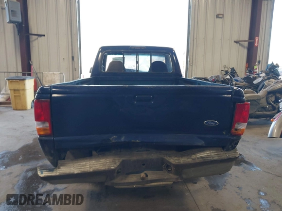 1997 Ford Ranger XLT with VIN 1FTCR10A7VUA22997, listed as a IAAI auction lot 42120989 with 231,765 mi miles. Bid and sale history available at carsss.com. Image 16.