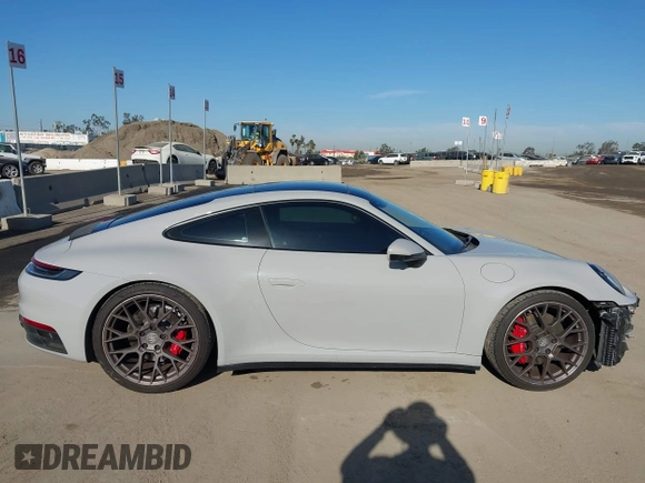 2020 Porsche 911 Carrera S with VIN WP0AB2A90LS226443, listed as a IAAI auction lot 42019338 with 19,734 mi miles and . Bid and sale history available at DreamBid. Image 14.