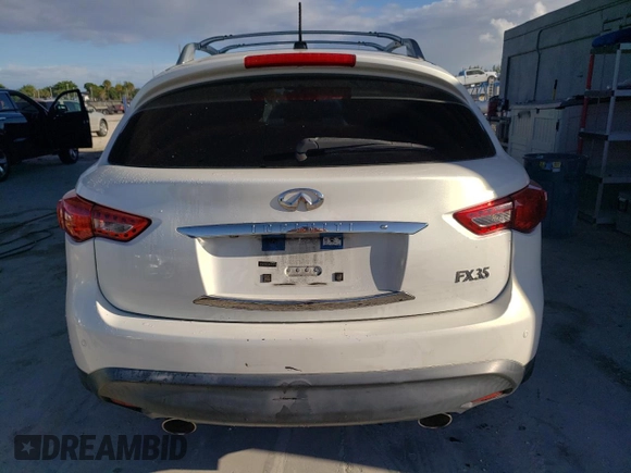 2010 Infiniti FX35 with VIN JN8AS1MUXAM800045, listed as a Copart auction lot 72498284 with 133,757 mi miles and Salvage Title. Bid and sale history available at carsss.com. Image 6.