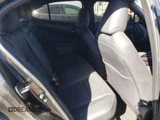 2022 Lexus UX 250h с VIN JTHP9JBH6N2057892, выставлен на аукционе Copart как лот 73822804 с пробегом 8 430 миль миль и Списание • Salvage title. История ставок и продаж доступна на DreamBid. Изображение 12.