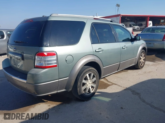 2008 Ford Taurus X SEL с VIN 1FMDK02W58GA20921, выставлен на аукционе IAAI как лот 41490276 с пробегом 180 864 миль миль и . История ставок и продаж доступна на DreamBid. Изображение 4.
