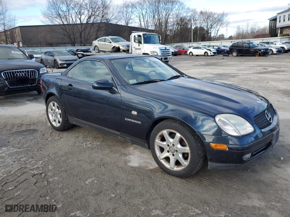 1998 Mercedes-Benz SLK-Class with VIN WDBKK47FXWF069741, listed as a Copart auction lot 88674595 with 45,657 mi miles and Clean Title. Bid and sale history available at carsss.com. Image 4.