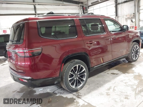 2022 Jeep Wagoneer Series III with VIN 1C4SJVDT4NS113100, listed as a IAAI auction lot 41727706 with 64,694 mi miles and . Bid and sale history available at DreamBid. Image 4.