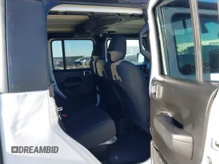 2023 Jeep Gladiator Willys z VIN 1C6HJTAGXPL528674, wystawiony jako IAAI lot #41376339 z przebiegiem 7 102 mil mil oraz . Historia ofert i sprzedaży dostępna na DreamBid. Obrazek 8.