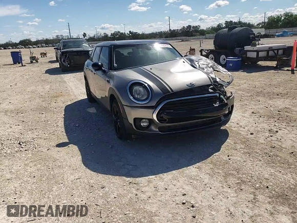 2016 MINI Clubman z VIN WMWLN5C57G2B28303, wystawiony jako Copart lot #56638375 z przebiegiem 130 262 mil mil oraz Szkoda całkowita • Salvage title. Historia ofert i sprzedaży dostępna na DreamBid. Obrazek 16.