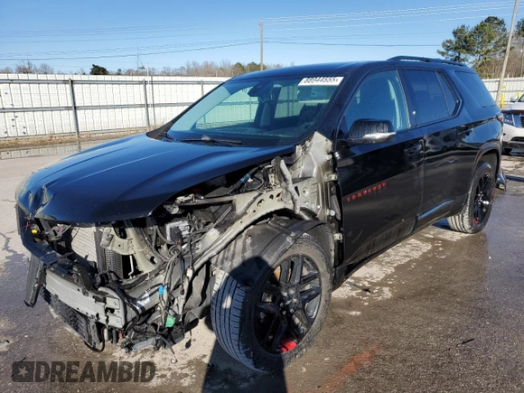 2019 Chevrolet Traverse Premier with VIN 1GNERKKW5KJ290698, listed as a Copart auction lot 88044555 with 104,449 mi miles and Salvage Title. Bid and sale history available at carsss.com. Image 1.