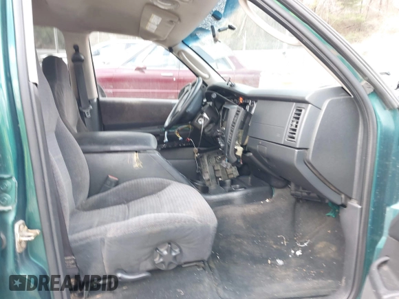 2003 Dodge Durango SLT with VIN 1D4HS48N93F574458, listed as a IAAI auction lot 41887140 with 281,567 mi miles and . Bid and sale history available at DreamBid. Image 5.