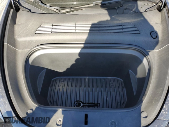 2024 Tesla Model Y with VIN 7SAYGDED4RF017614, listed as a Copart auction lot 88494625 with 11,209 mi miles and Salvage title. Bid and sale history available at DreamBid. Image 13.