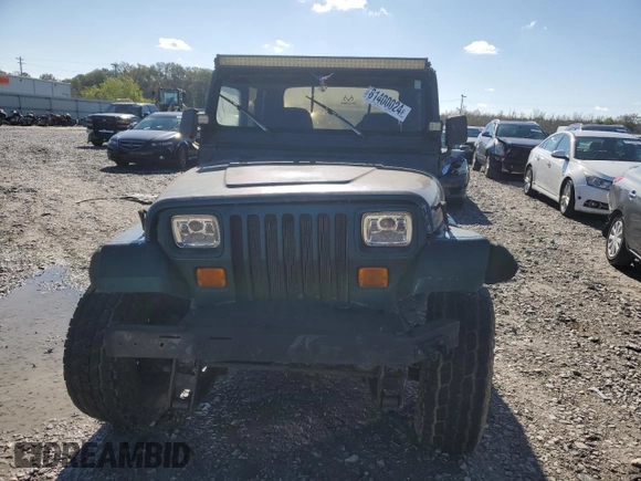 1995 Jeep Wrangler S with VIN 1J4FY19P8SP258828, listed as a Copart auction lot 81400024 with 165,662 mi miles and Salvage Title. Bid and sale history available at carsss.com. Image 5.