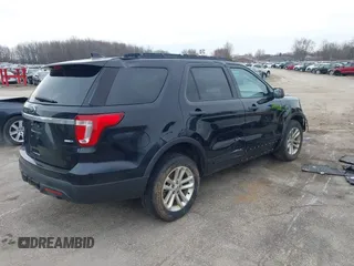 2016 Ford Explorer with VIN 1FM5K8B82GGD28115, listed as a IAAI auction lot 41971767 with 104,420 mi miles and . Bid and sale history available at carsss.com. Image 4.