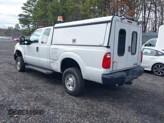 2016 Ford Super Duty F-250 SRW XLT with VIN 1FT7X2B67GEA39611, listed as a IAAI auction lot 41750797 with 33,787 mi miles. Bid and sale history available at carsss.com. Image 3.